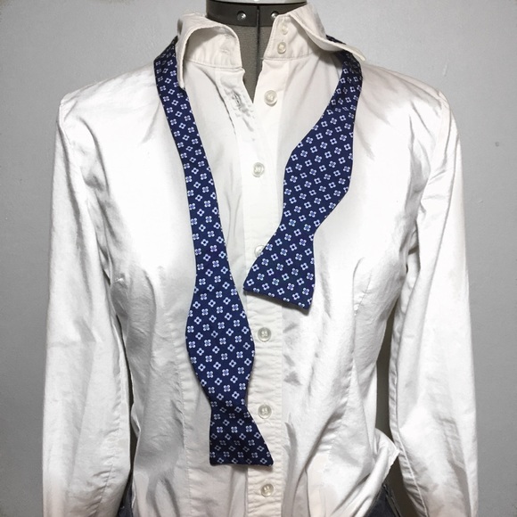Banana Republic Other - NEW Banana Republic Blue Floral Silk Bow Tie